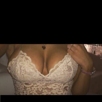 Keyssa - Sex gratuit à Tinlot Profil de Keyssa, 34 ans, Sex gratuit à Tinlot (Liège)